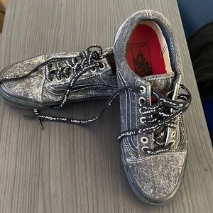 Jim Goldberg “raised by wolfs” vans